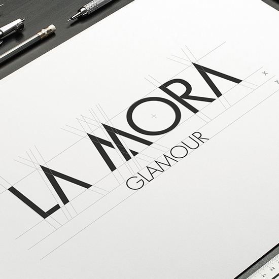 BRAND IDENTITY LA MORA GLAMOUR